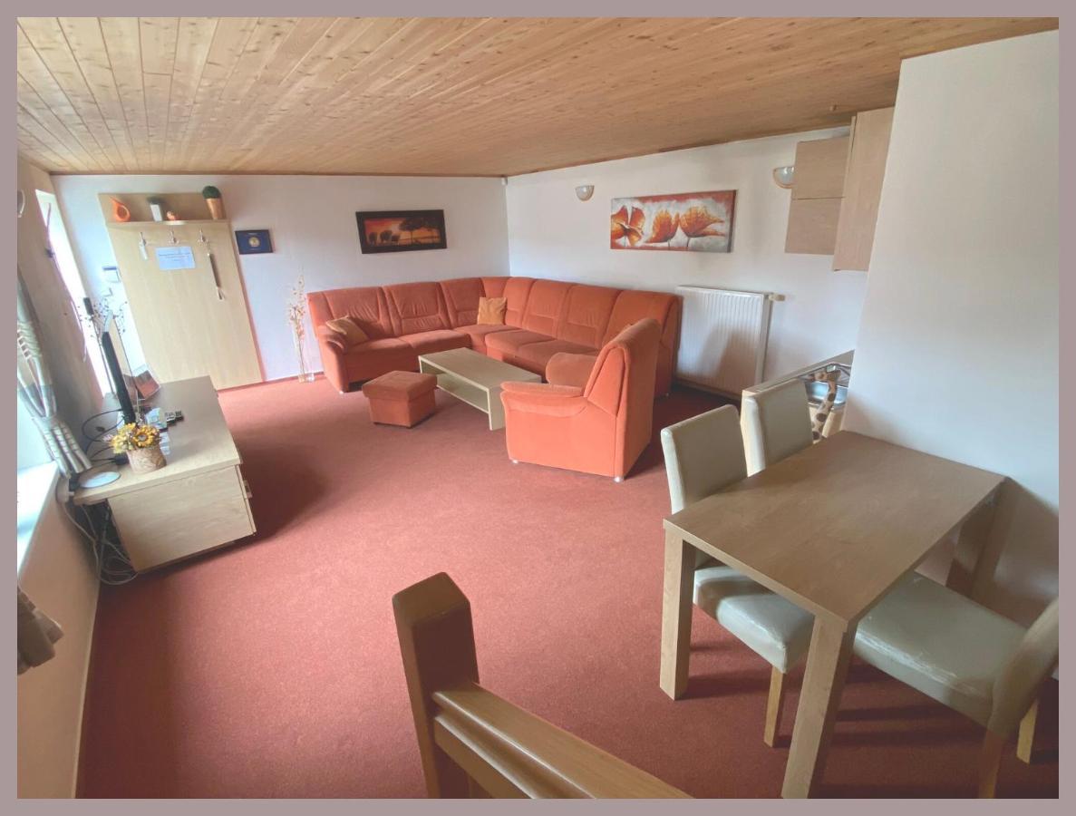 Apartmany Tiva Ostrava Luaran gambar