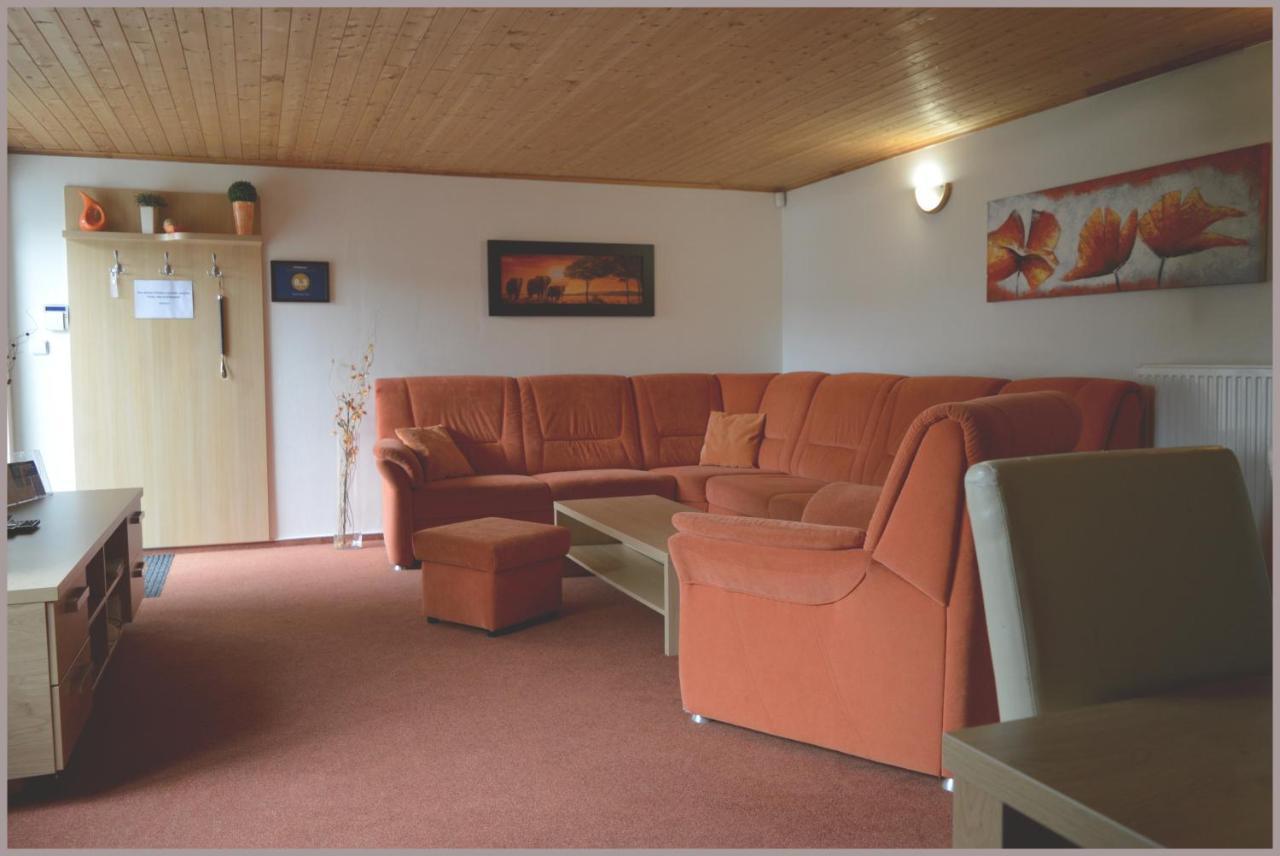 Apartmany Tiva Ostrava Luaran gambar
