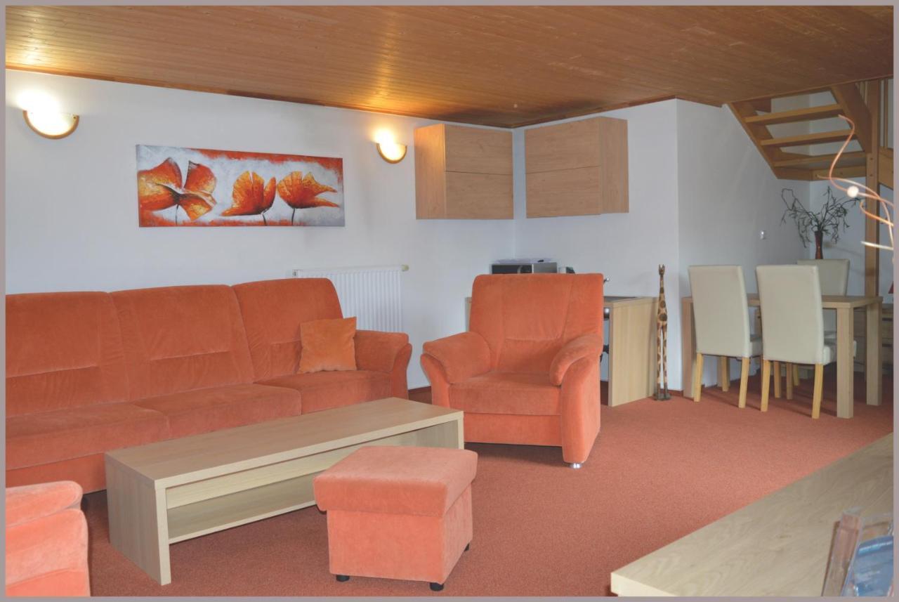 Apartmany Tiva Ostrava Luaran gambar